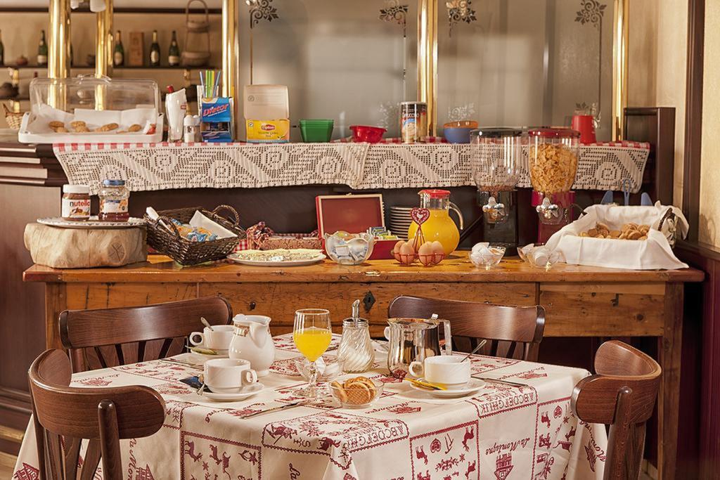 Hotel Veneriaz Nus Kültér fotó