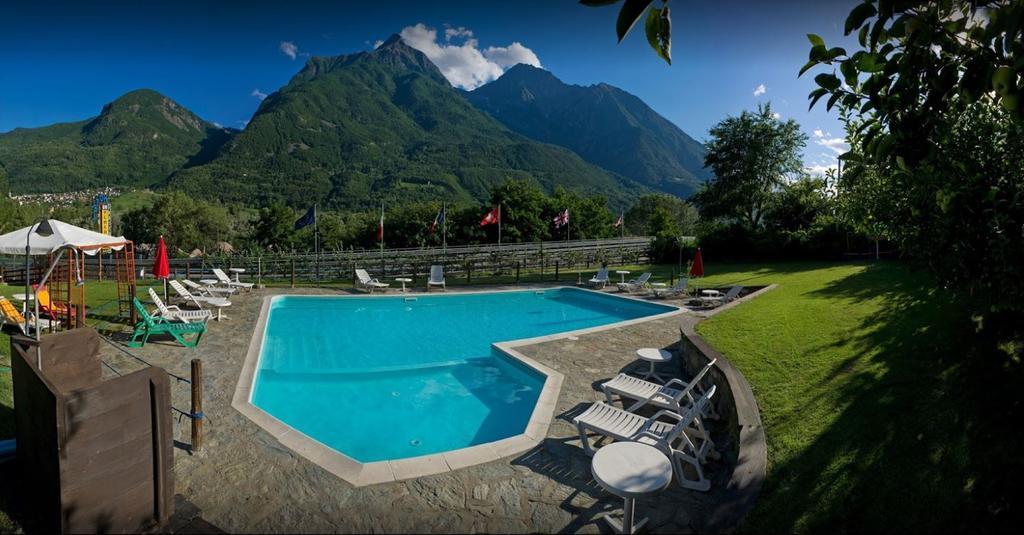 Hotel Veneriaz Nus Kültér fotó