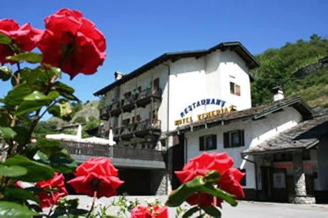 Hotel Veneriaz Nus Kültér fotó